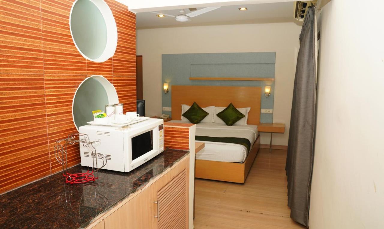 Oyster Suites Hyderabad Exterior photo