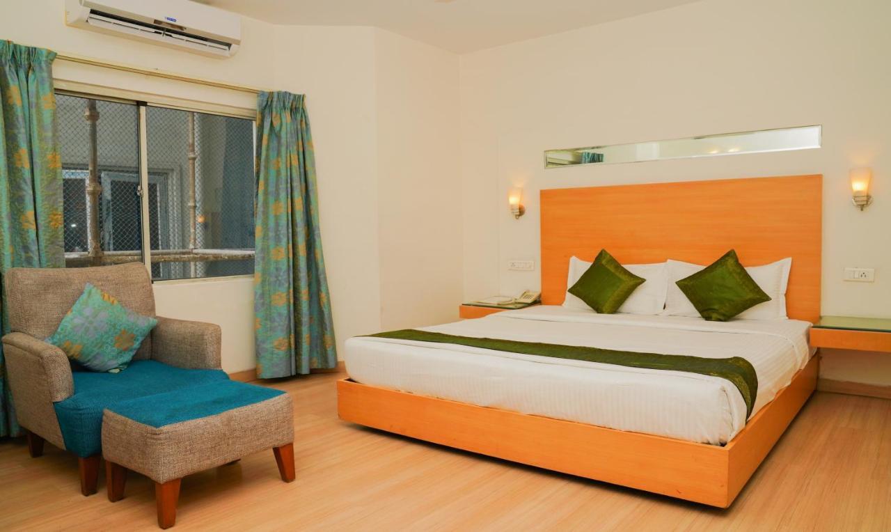 Oyster Suites Hyderabad Exterior photo